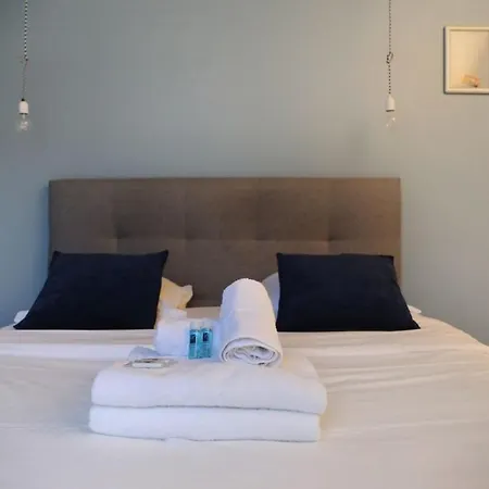 405 - Sejour Romantique Dans Un De 5